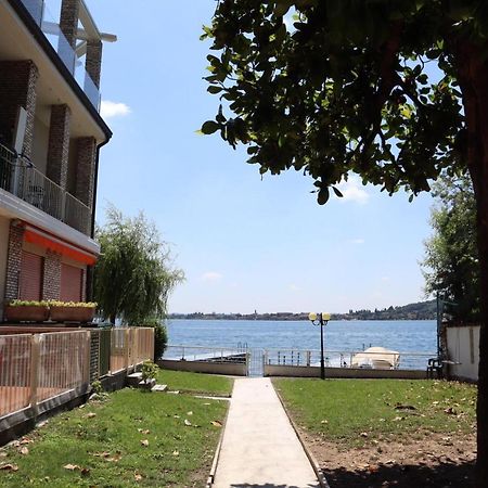La Finestra "Sul Lago" Predore Zewnętrze zdjęcie